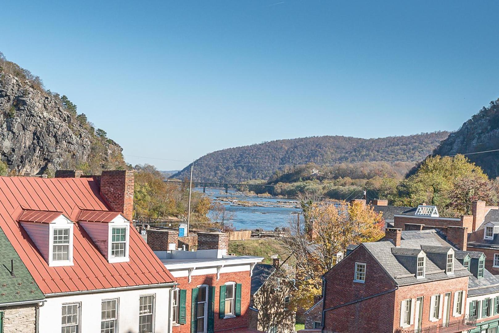 La Soledad Lavender Farm And Guesthouse Harpers Ferry Exterior photo